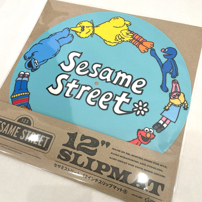 売り切りセール❗️❗️staple×sesami  streetコラボ商品 Sesame Street × Dr. Suzuki 12