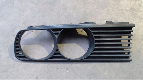 Kühlergrill Grill Rahmen Scheinwerfer Rechts Rechts 18760920 BMW 325i Bj 1990