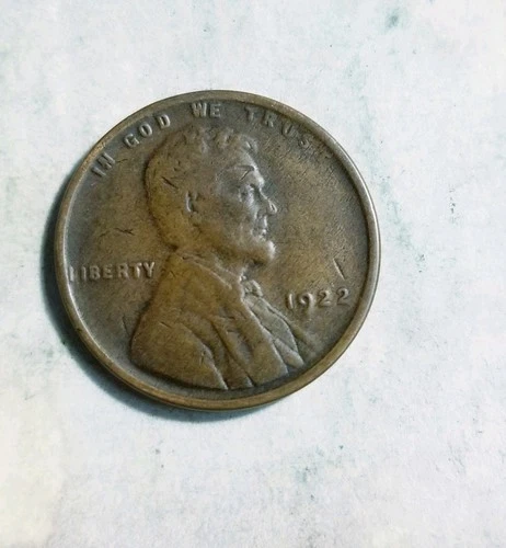 1922 Plain No D Lincoln Wheat Small Cent Very Fine Condition Strong Reverse Coin
