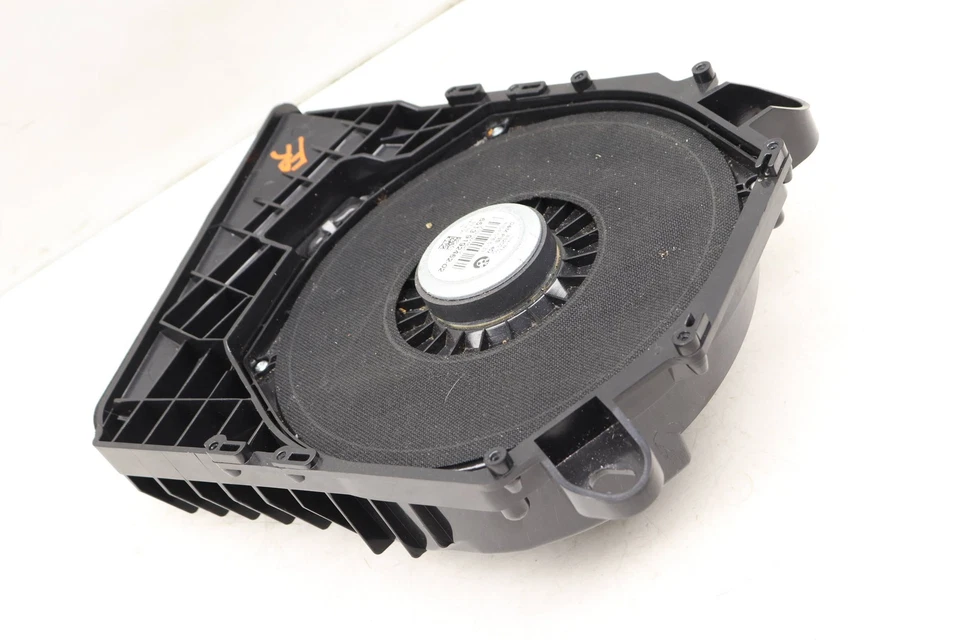 BMW 128I 2008-2013 - Altavoz central derecho/woofer 9192462 Foto 2 de 4