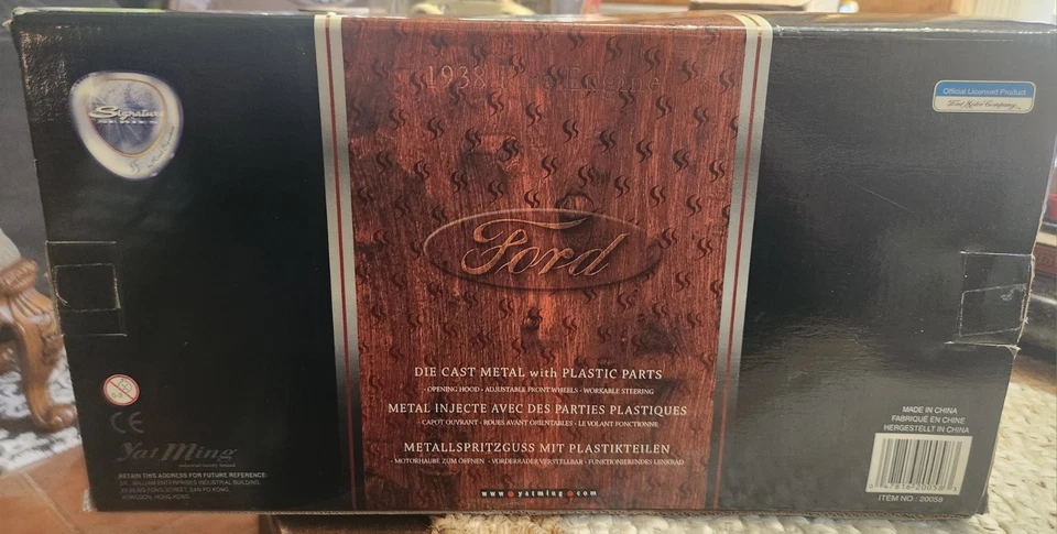 Road Signature Models 1:24 Signature Series #20058 1938 Ford Fire Engine - NUEVO Foto 4 de 4