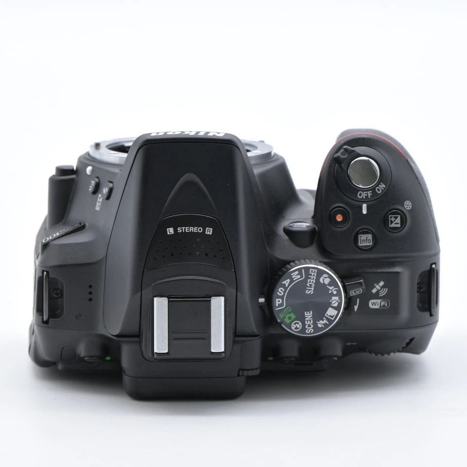 Cámara digital Nikon D5300 24,2 MP SLR (contador de obturador 1455) [excelente como nueva] #11579 Foto 4 de 4