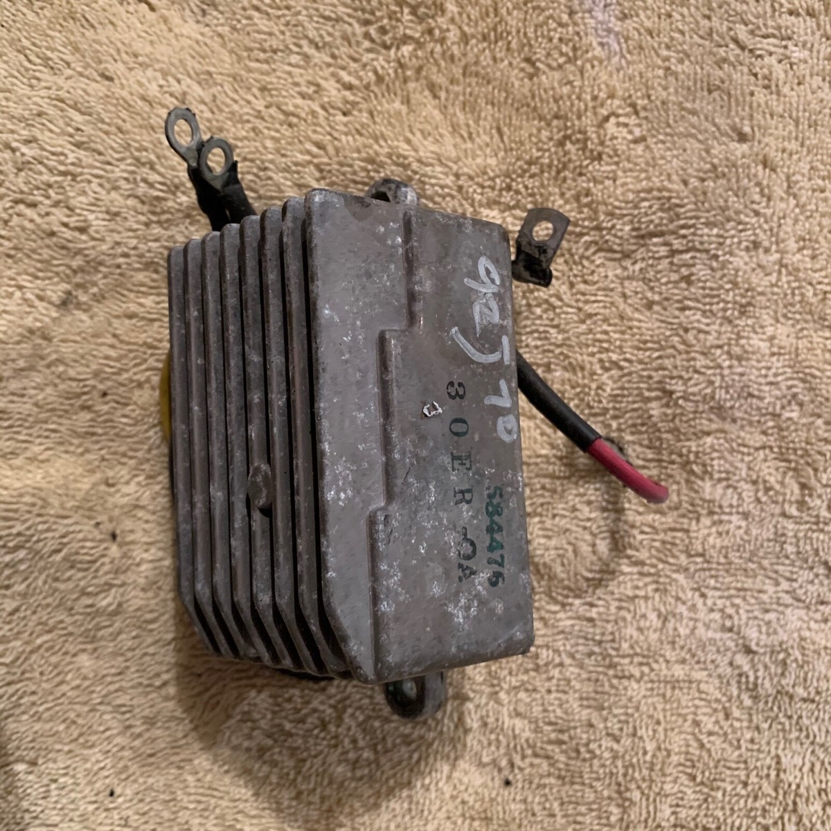 Johson リゾネーター 1992 Johnson 70 HP Outboard Motor Rectifier/Regulator | eBay
