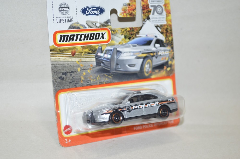 1:64 die cast Matchbox 23/100 Ford Police Interceptor