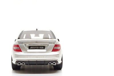 GT Spirit 1:18 Mercedes-Benz C63 AMG (W204) in Iridium GT Spirit 1:18 Mercedes-Benz C63 AMG (W204) in Iridium