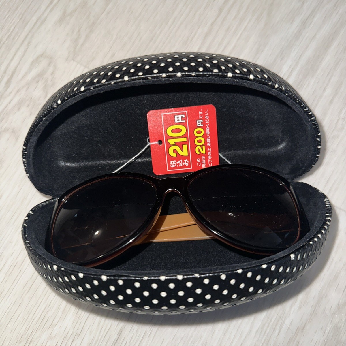WOMENS Brown SUNGLASSES AND POLKA DOT CASE Bundle | eBay
