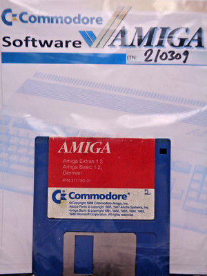 COMMODORE AMIGA -- AMIGA EXTRAS 1.3 & AMIGA BASIC 1.2 GERMAN (COMMODORE)