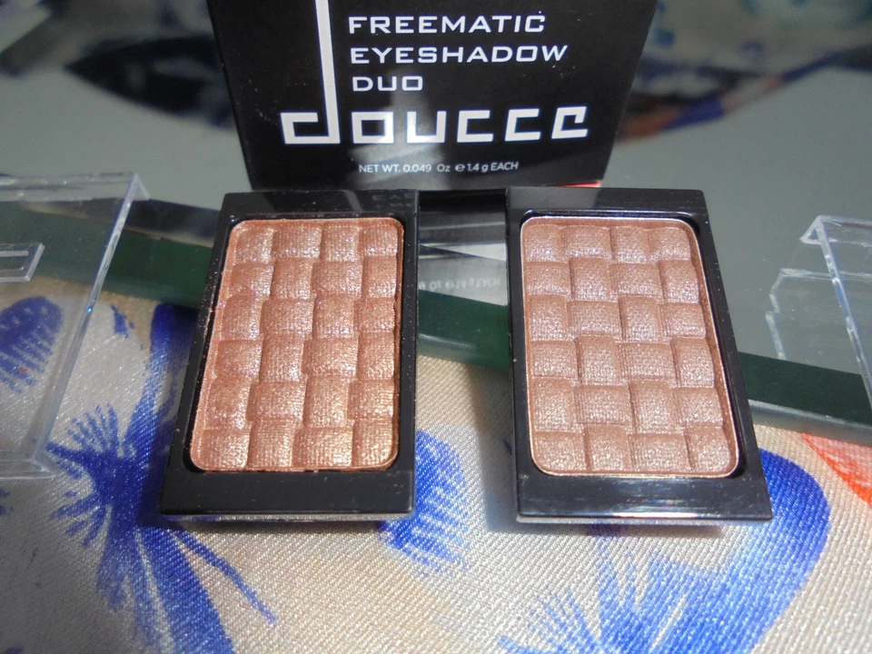 Doucce Freematic Eye Shadow Duo 78 Kate + 81 Tenley Lidschatten Neu  - Bild 3 von 3