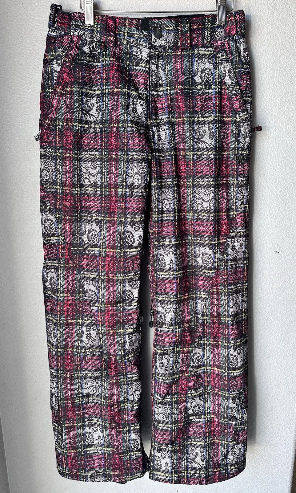 Body Glove Women's Waterproof Ski Snowboard Pants Lace and Plaid Design Size M