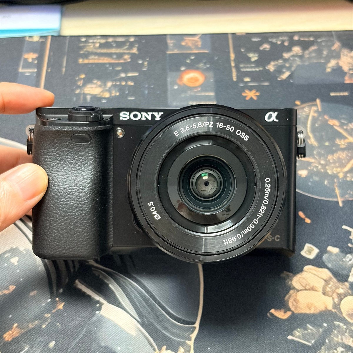 Sony Alpha A6000 Digital Camera kit With 16-50mm lens With