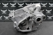 2005 SUZUKI RMZ250 OEM LEFT RIGHT ENGINE MOTOR CRANKCASE CRANK CASES BLOCK