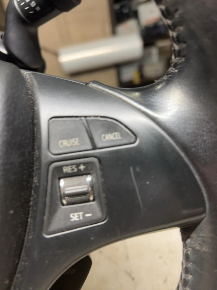 2010-2013 SUZUKI KIZASHI Steering Column  Floor Shift (No Bag) - Image 4 of 4