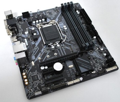 Gigabyte B360M DS3H 1151 B360 M-ATX Mainboard mit IO Shield