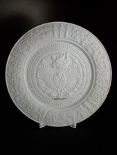 Minh Long Fine Porcelain White 8” Plate Vietnam With Stand