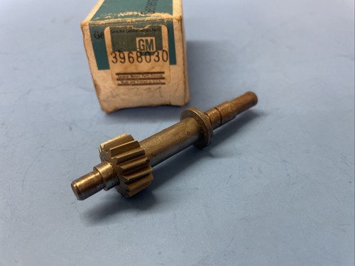 67-73 Chevy GM Steel Speedometer Driven Gear 16 Tooth ~ NOS ~ Pickup Blazer Etc. - Picture 2 of 5