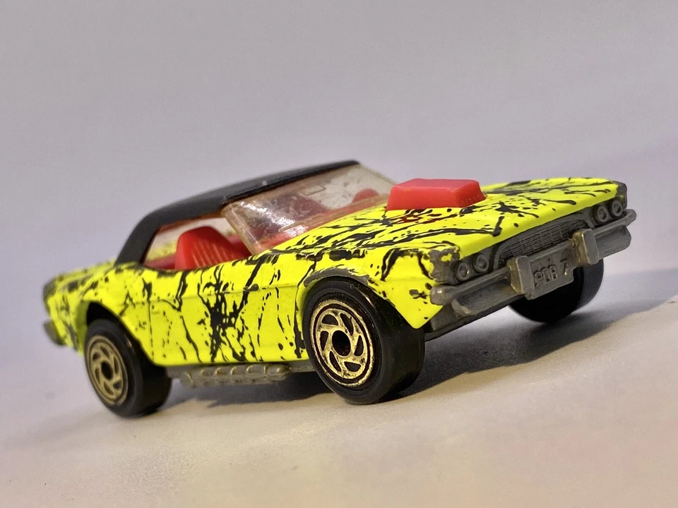 Matchbox🔥Vintage 1974 Dodge Challenger Hot Rod Splatter Yellow Paint 1:64 - Image 3 of 4