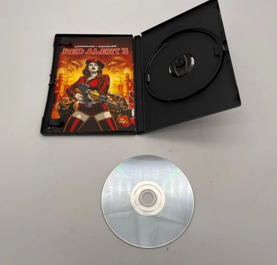 Command & Conquer Red Alert 3 2008 For PC Complete W/ Poster And Manual Untested - Image 3 of 4