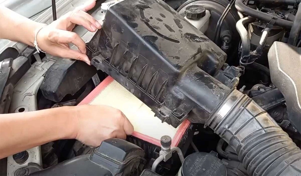 Air Intake Cleaner Filter Fit Nissan Navara NP300 D23 2014 2015 2016 - 2024 - Image 3 of 4