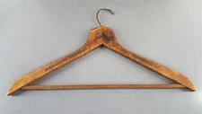 SNITZER COAT CLOTHES HANGER DISTINTIVE TAILORING 314 S DEARBORN CHICAGO 1930's