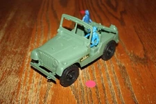 Vintage Timmee/PP Army "Rat Patrol" Jeep with Mounted Gun/2 MPC Sitters - Marx