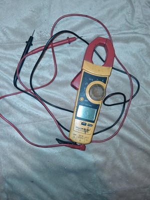 Fluke 902 FC Wireless Digital Multimeter HVAC Clamp CatIII 600v  Tool with Leads