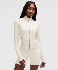 Lululemon Define Cropped Jacket Nulu Size 0 Light Ivory/Gold/Gold