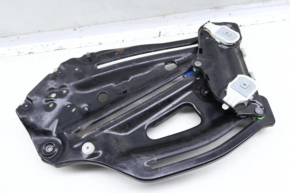 2017-2024 AUDI A5 QUATTRO - REAR LEFT Quarter Panel Frame / Window Regulator - Image 2 of 4