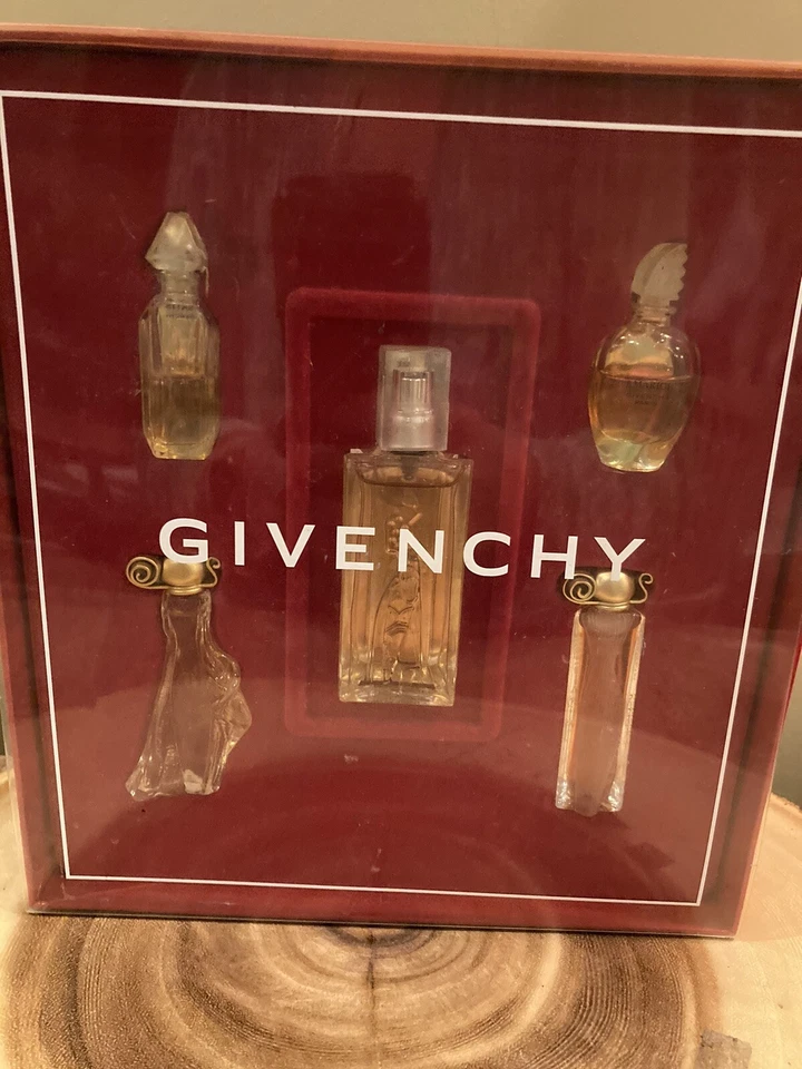 Vintage Givenchy Paris Set Designer Fragrances Perfumes NEW With Defect Gift Box - Image 3 of 4