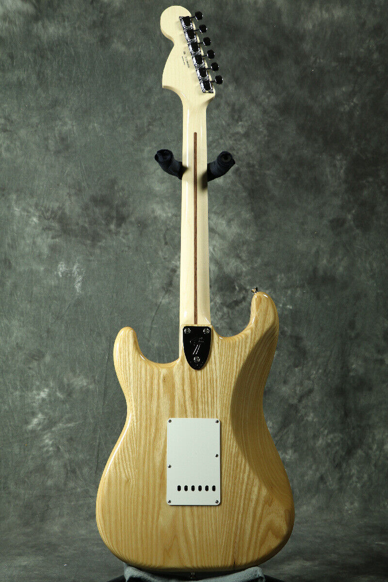Fender Made in Japan Traditional 70s Stratocaster Natural Fender Made in Japan Traditional 70s Stratocaster Natural