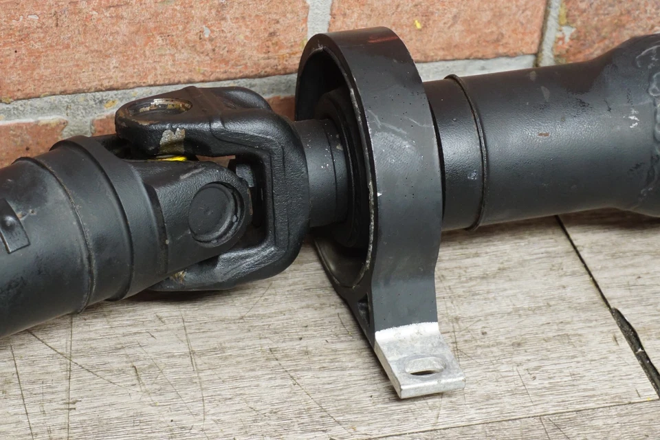 BMW 530XI E60 2006-2007 sedán 3,0 L gasolina AWD eje de transmisión trasero hélice cardan OEM Foto 4 de 4