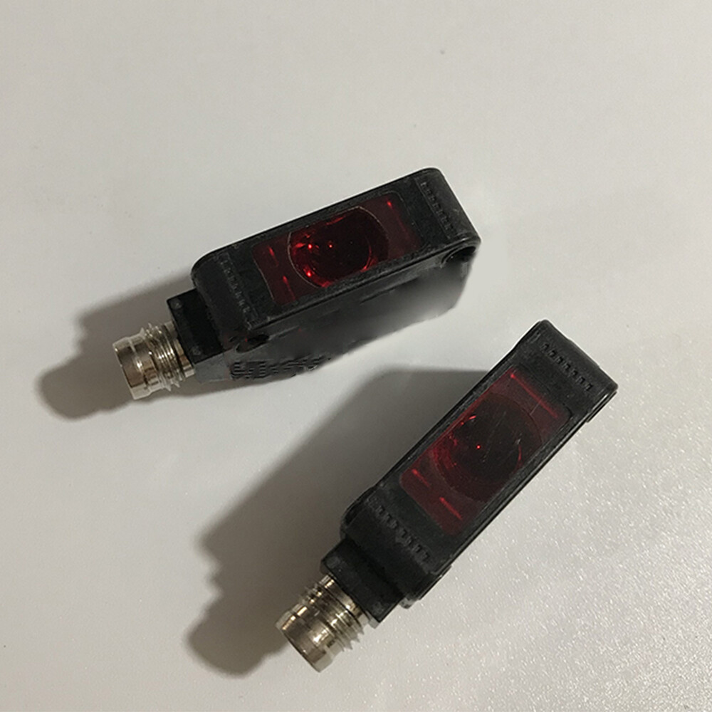 E3Z-T86A OMRON - Sensore: Fotoelettrico | Portata: 0&divide;10m; PNP