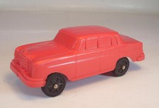 NP Norddeutsche Plastik Germany Mercedes 250 rot 3 Vinyl / Gummi #759