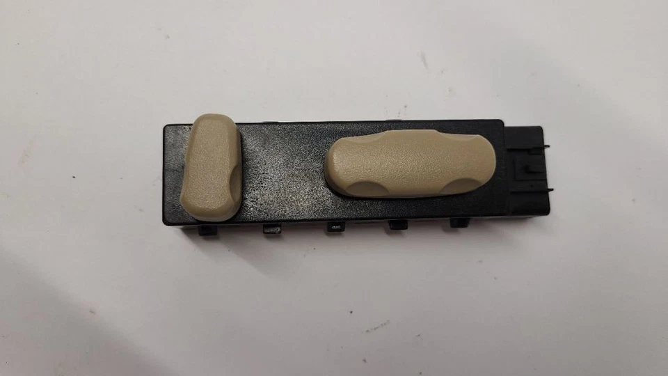 Cadillac Escalade 2009-14 conductor delantero izquierdo puerta interruptor asiento  Foto 3 de 4