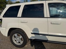 Door Oem Right Rear White Pw1 2005-2010 Jeep Grand Cherokee Door Oem Right Rear White Pw1 2005-2010 Jeep Grand Cherokee
