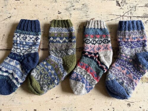 BNWT Pachamama Wool Sofa Socks Hand Knit Fairisle Fair Trade Slipper Socks - Picture 1 of 5
