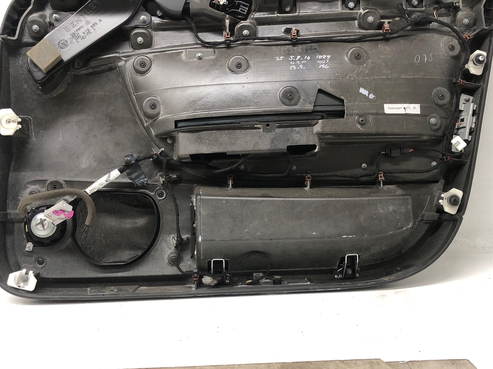 2006-2012 BENTLEY CONTINENTAL OEM FRONT LEFT DRIVER DOOR PANEL COVER 3W4867213B