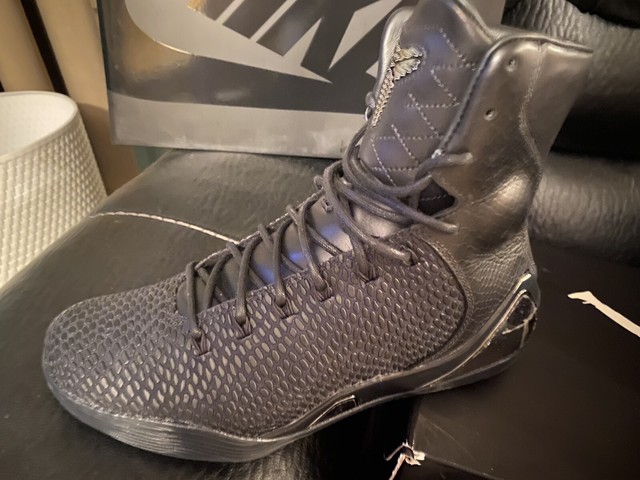 kobe 9 krm ext black mamba