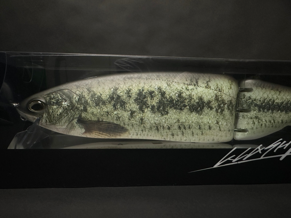 DRT KLASH FRENZY DRT BASS Color 10oz 17inch Swimbait flooding Type