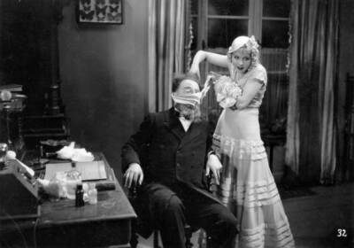 Anny Ondra getting Lucien Baroux all tied up a scene French f- 1932 Old Photo
