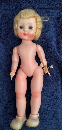 HARD PLASTIC TEENAGE BODY DOLL MADE IN ENGLAND - Picture 4 of 7