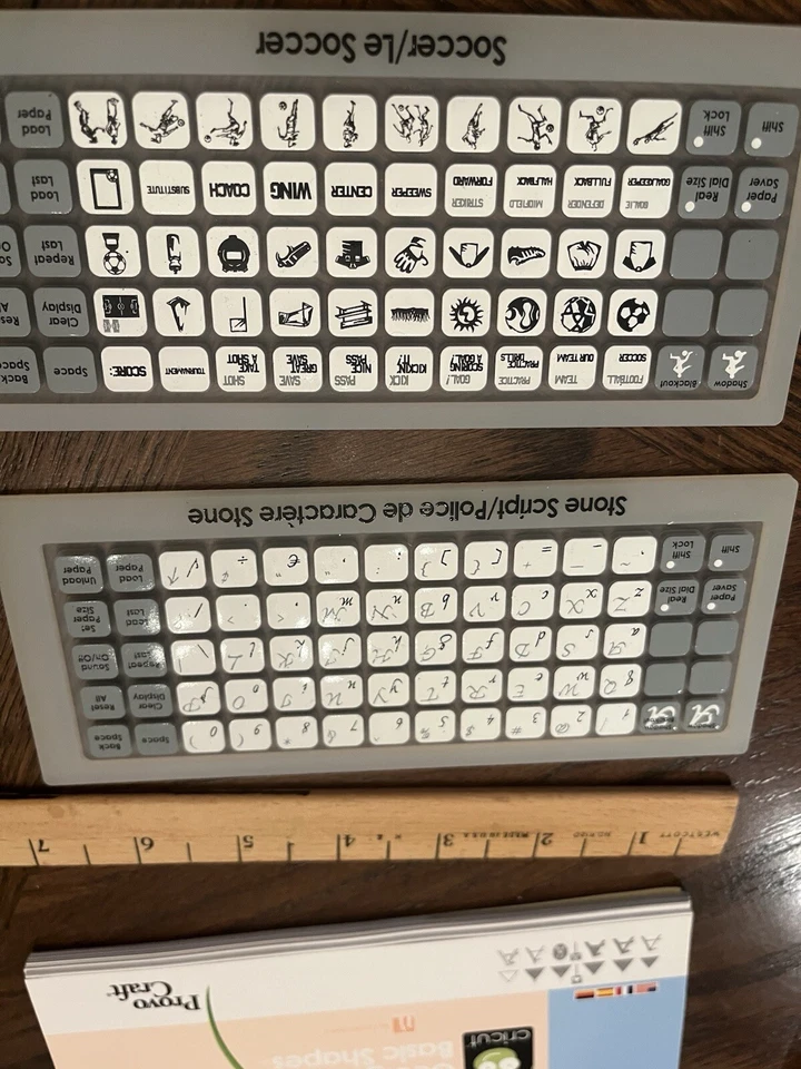 Lote de 4 + 2 superposiciones de teclado y folleto Cricut estado vinculado desconocido Foto 3 de 4