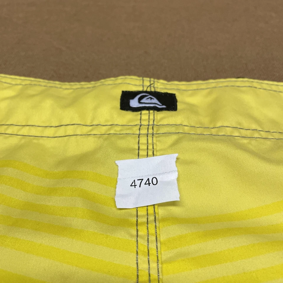 Pantalones Cortos Quiksilver Para Hombre 32 Amarillo Teal Negro Boardshorts Cordón Surf Natación Foto 2 de 4
