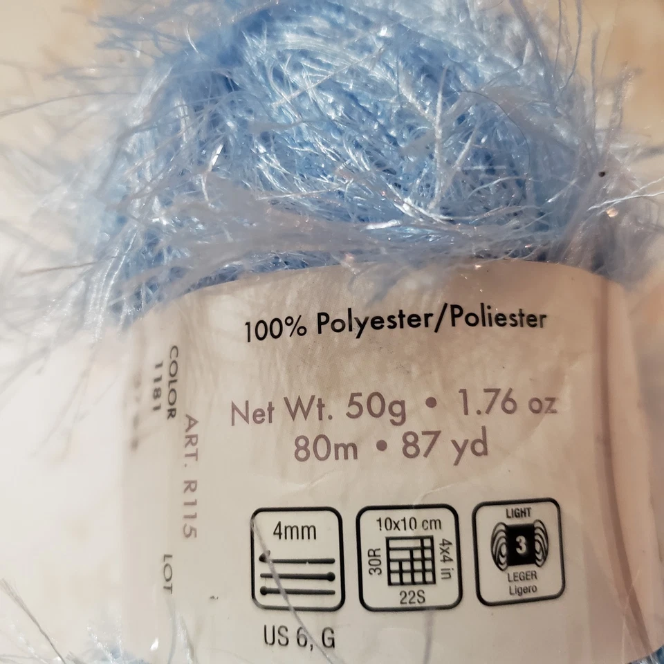 Moda Dea yarn ZING  - 1.76 oz each 80m/87yds - 1 Skein of Blue Ice - Image 4 of 4