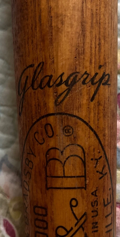 Rare Vtg. Rocky Colavito 33 " Bat Hillerich & Bradsby co. 1000 Louisville  Prof - Image 4 of 4