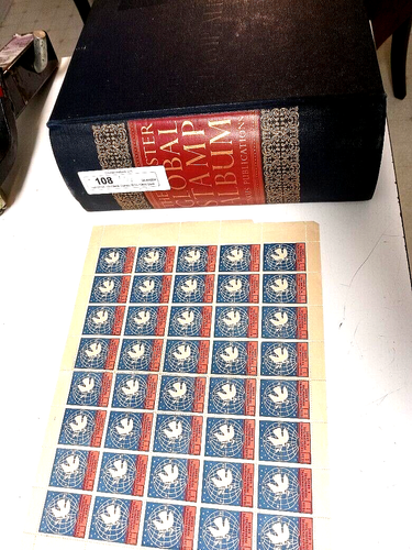 Albania Poster 40-Stamp Sheet Federata Demokratike nderkombetare e grave 1 FR.SW - Picture 2 of 5