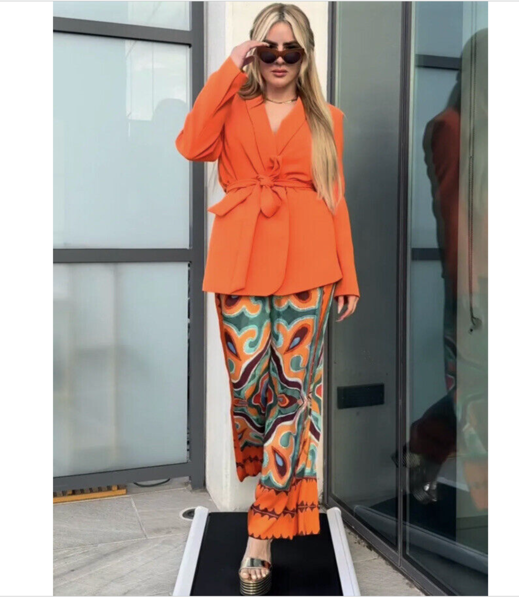 ZARA NEW WOMAN SS23 ORANGE FLOWY PRINTED PANTS REF:3098/156
