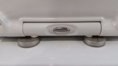 Replacement Tavistock Q60 Square Soft Close Toilet Seat Lid Chrome Fixing Hinges - Picture 3 of 5