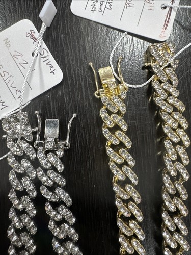 Großhandel Posten Wiederverkauf 4 Ketten hochwertig vergoldet Gold und Silber Schmuck - Bild 4 von 16