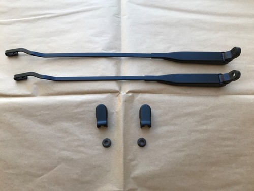 1997 Saturn SL Wiper Arms