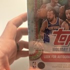 2025-26 TOPPS HOLIDAY MEGA BOX (100 Cards) NBA Basketball Brand New Sealed — photo 2